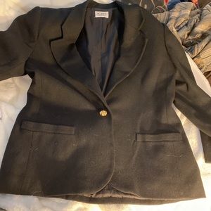 Vintage Y2K era. Black Koret 100% pure Wool Blazer size 16